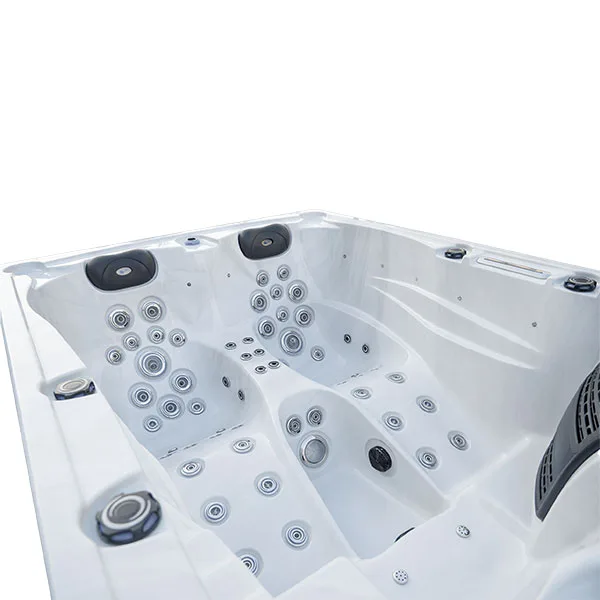 3 Person Outdoor Whirlpool Tub L301