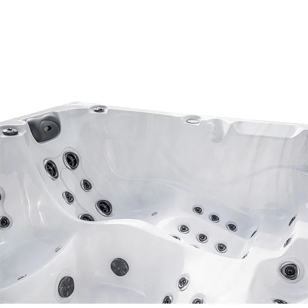 5 Person Garden Jacuzzi Tub L502