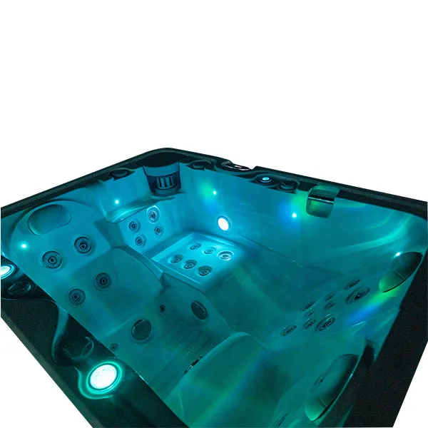 3 Person Outdoor Rectangular Hot Tub M01