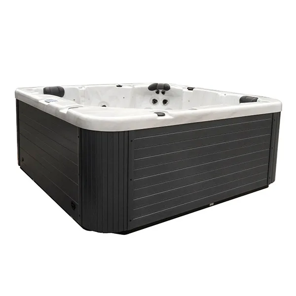 Hot Tub with Jets