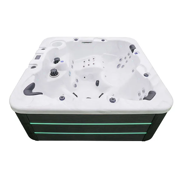 Hydromassage Hot Tub